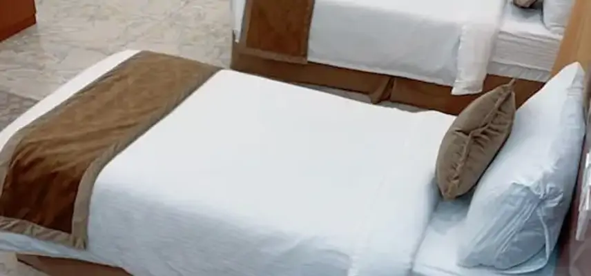 Taj Al Eiman Hotel image